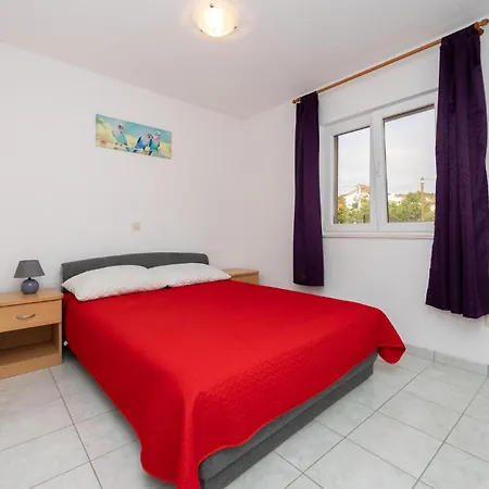 2 Bedroom Amazing In Poljica (Trogir)